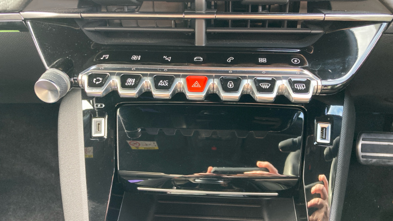 Peugeot 2008 100kW GT Premium 50kWh 5dr Auto Electric Estate